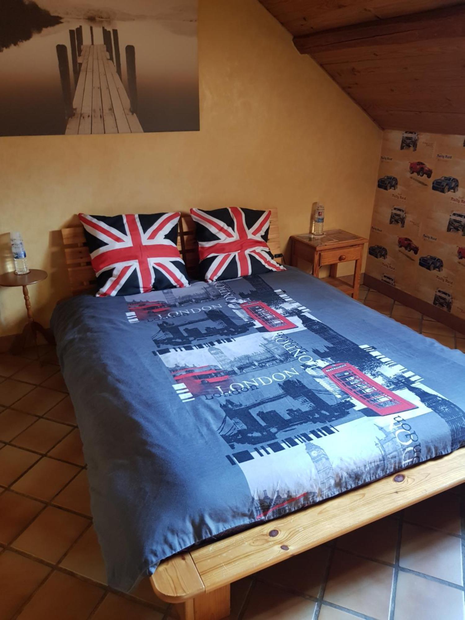 Au Grand Sapin Chambres Chez L'Habitant Henonville Esterno foto
